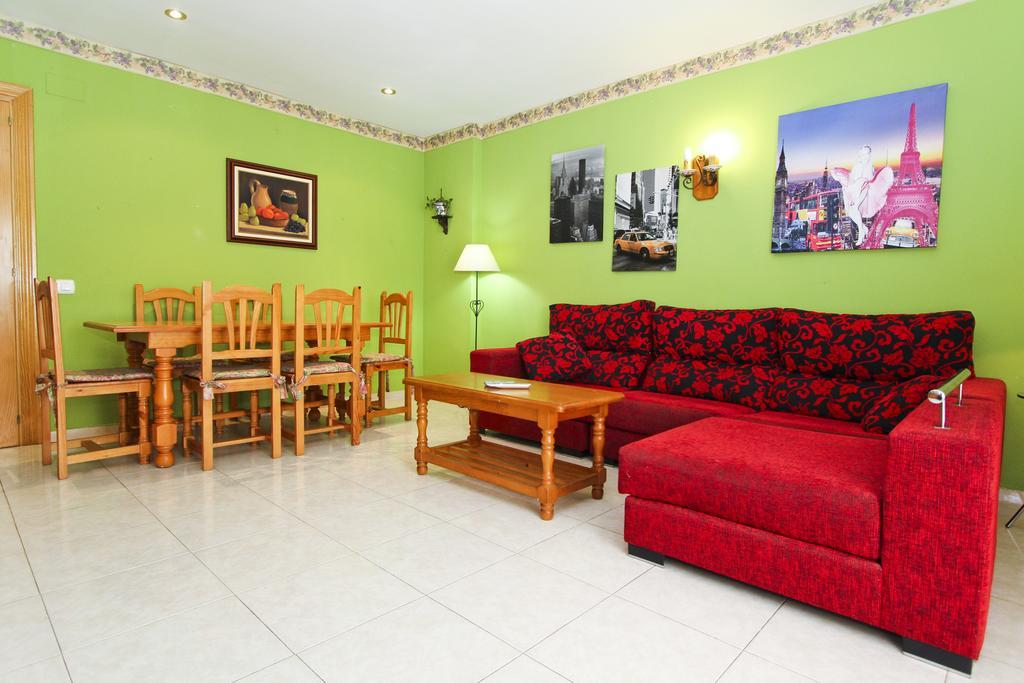 Mar Pineda Planet Costa Dorada Apartment ลาปีเนดา ห้อง รูปภาพ